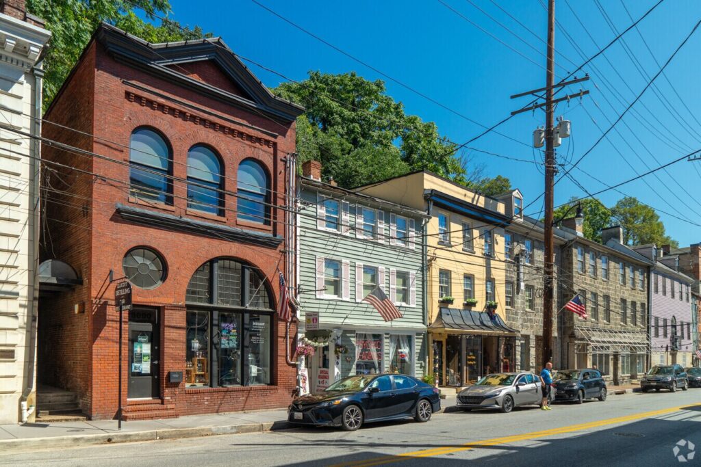 Thriving downtown area in Ellicott City, MD supported by appliance repair in Ellicott City MD