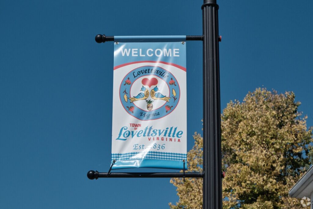 Welcome sign in Lovettsville, VA with appliance repair in Lovettsville VA